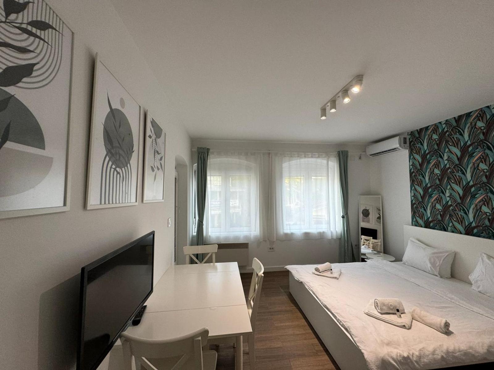 Moms House Hotel Golubac Luaran gambar