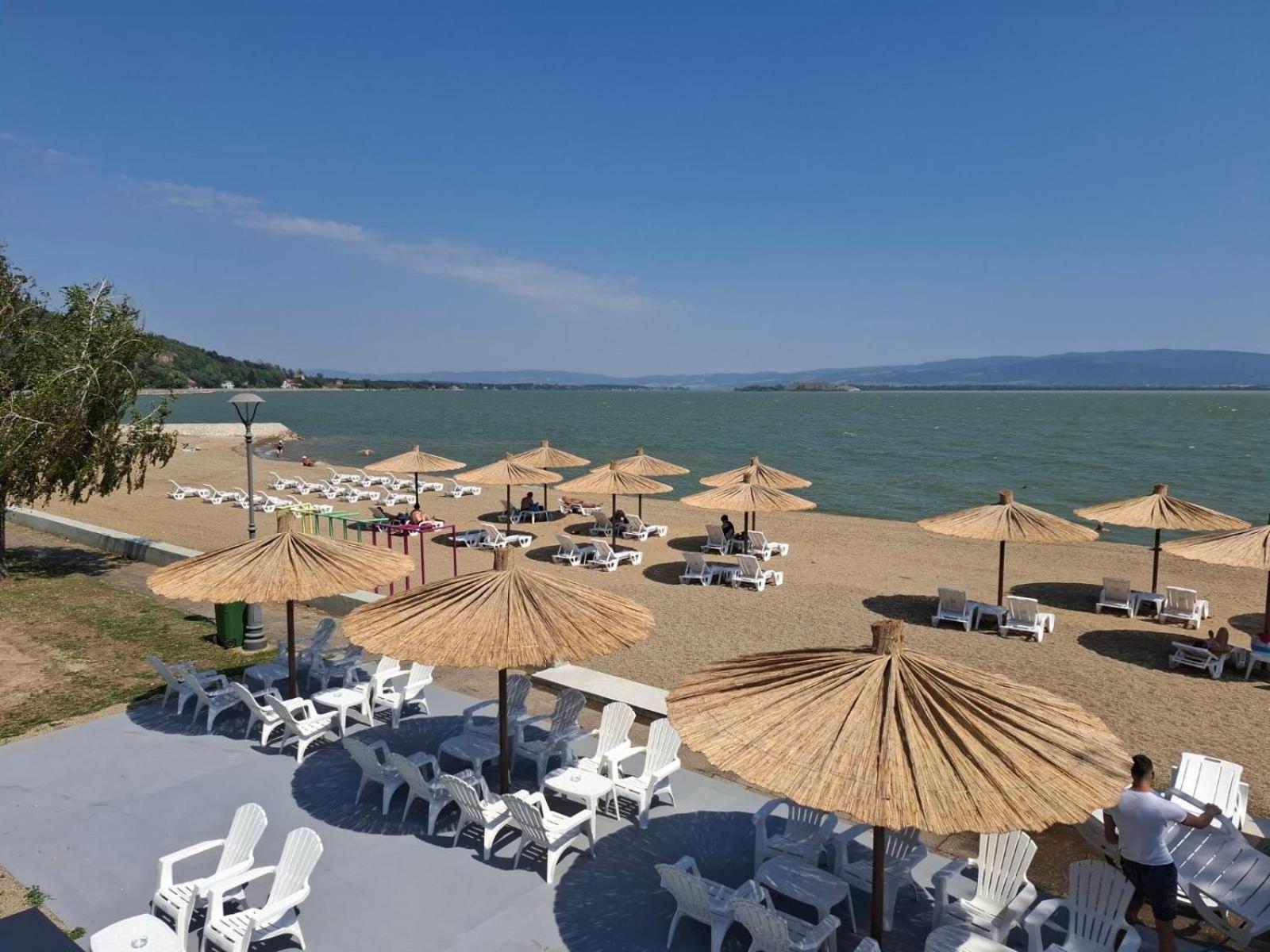 Moms House Hotel Golubac Luaran gambar