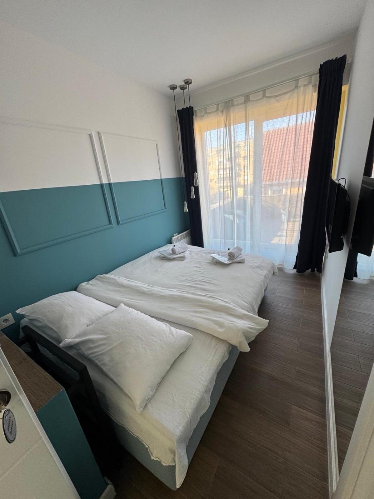 Moms House Hotel Golubac Luaran gambar